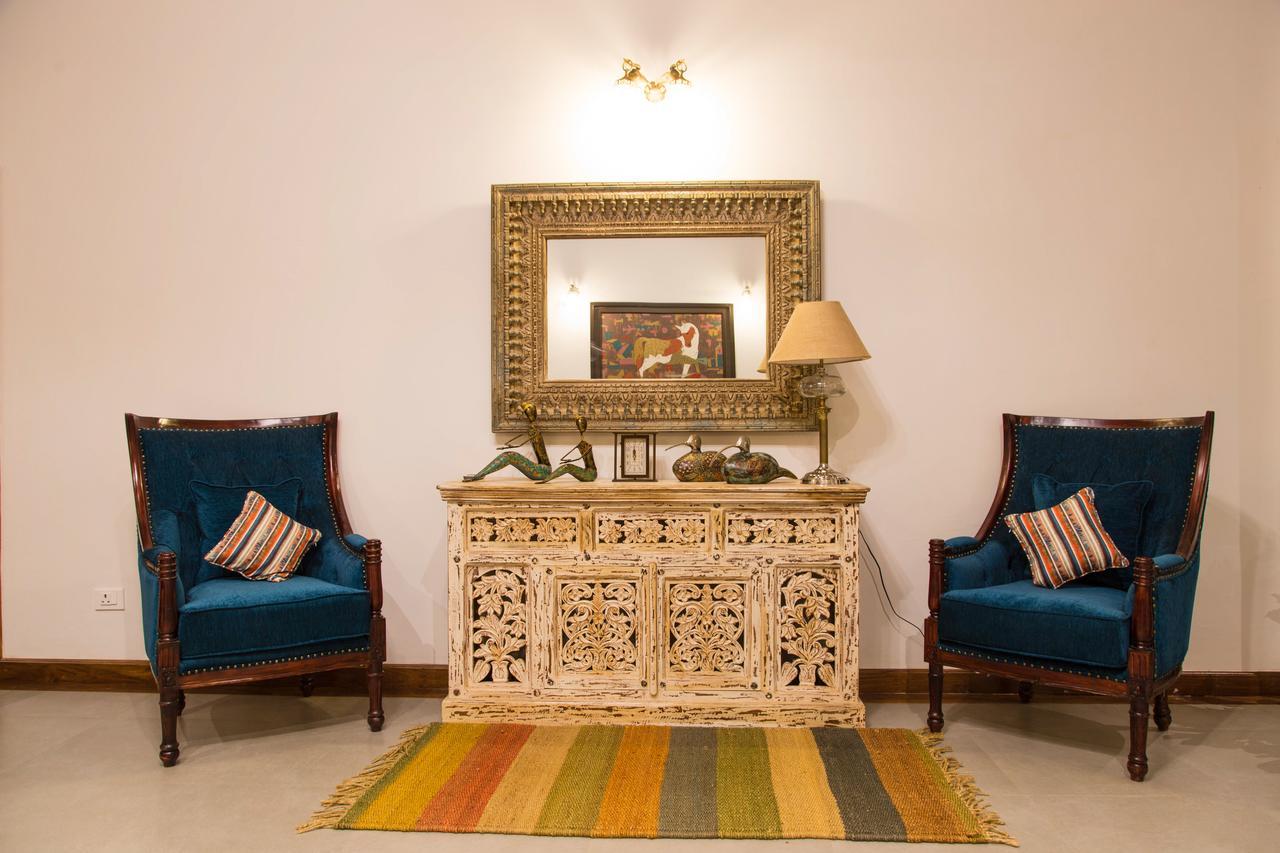 Miraaya Wellness And Golf Resort Chitwan Exteriör bild